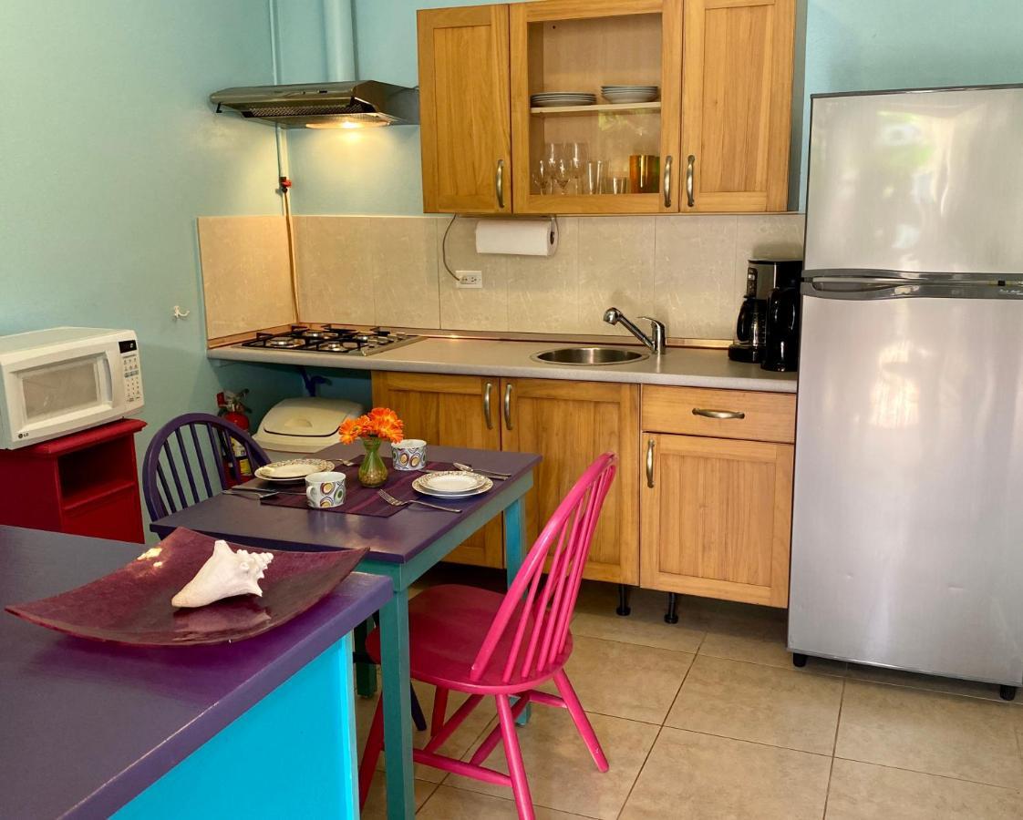 Little Paradise Aruba Vacation Apartments Палм Бийч Екстериор снимка