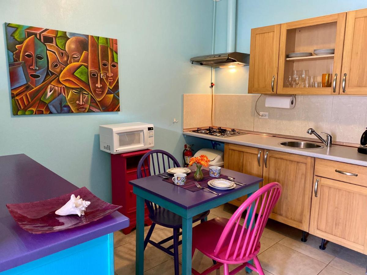 Little Paradise Aruba Vacation Apartments Палм Бийч Екстериор снимка