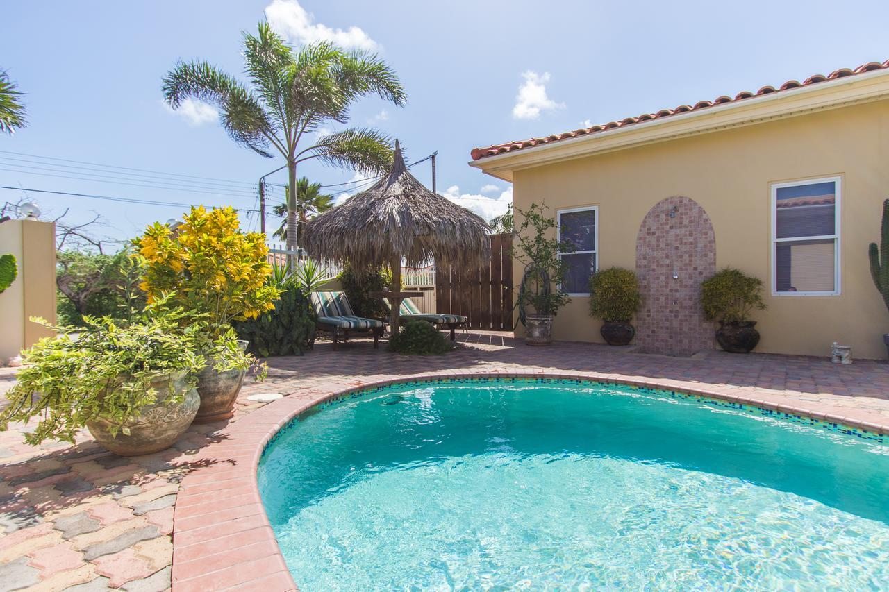 Little Paradise Aruba Vacation Apartments Палм Бийч Екстериор снимка