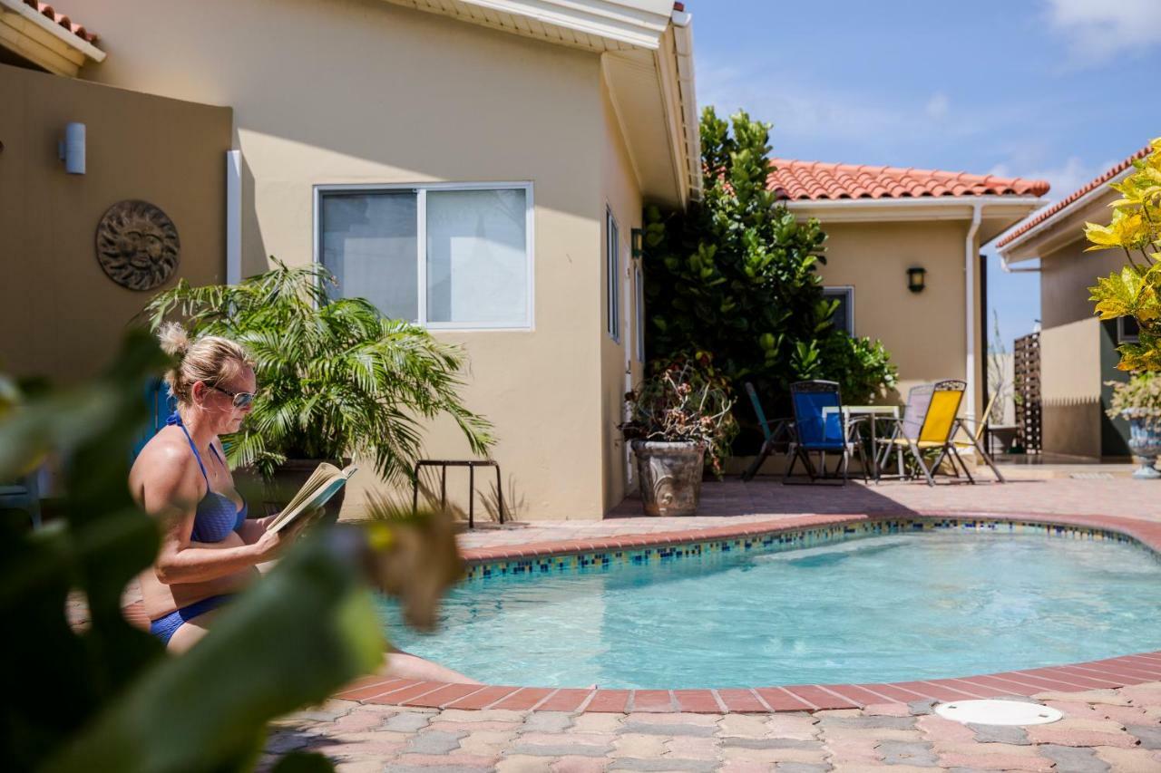 Little Paradise Aruba Vacation Apartments Палм Бийч Екстериор снимка