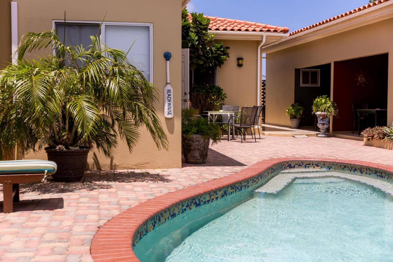 Little Paradise Aruba Vacation Apartments Палм Бийч Стая снимка