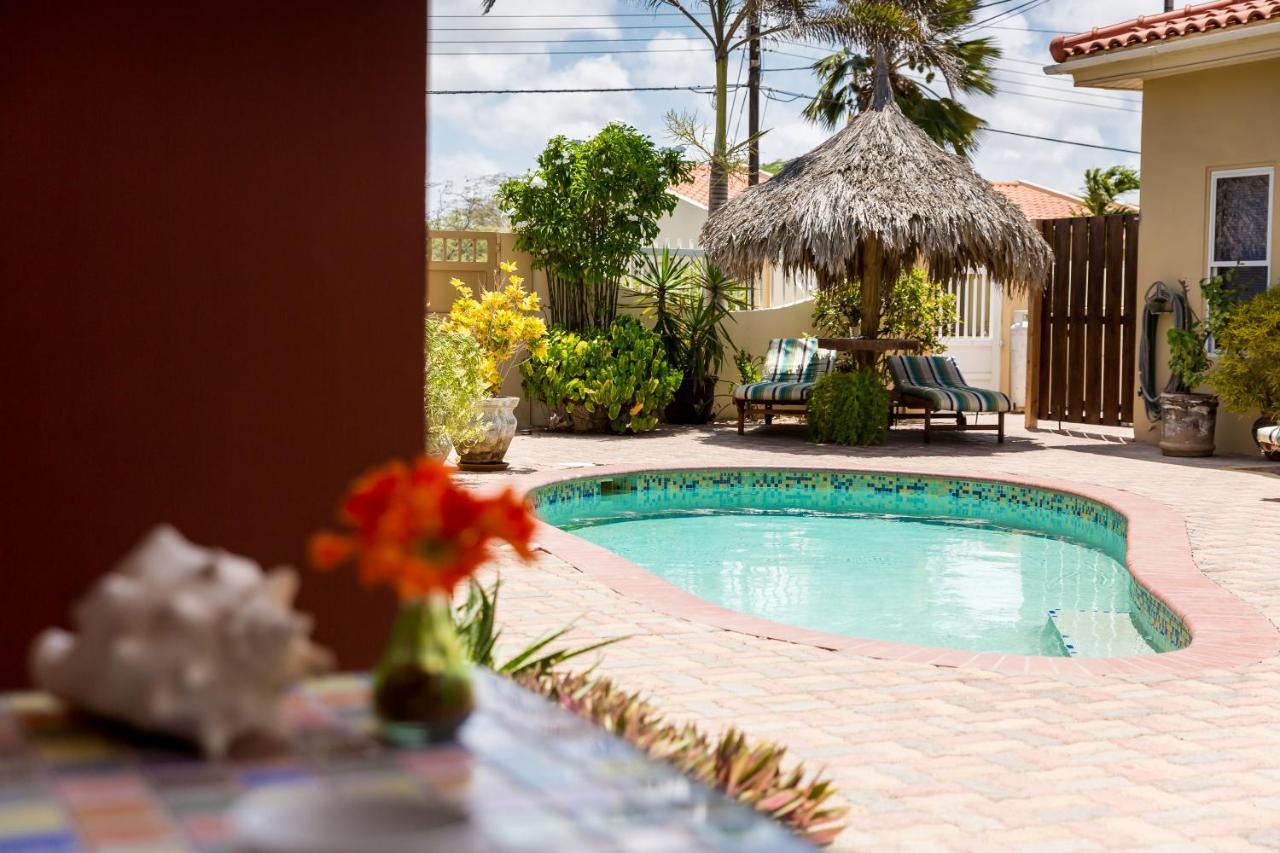 Little Paradise Aruba Vacation Apartments Палм Бийч Екстериор снимка